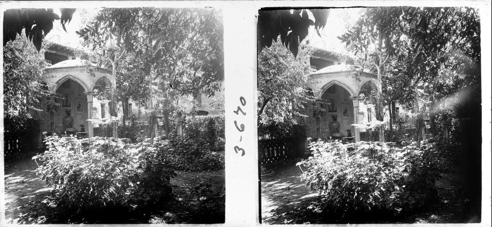 Templet al jardí de la casa Santacana