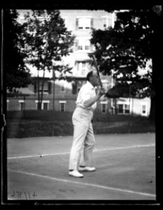 Tennis LCCN2016863176