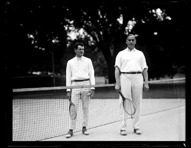 Tennis LCCN2016891520