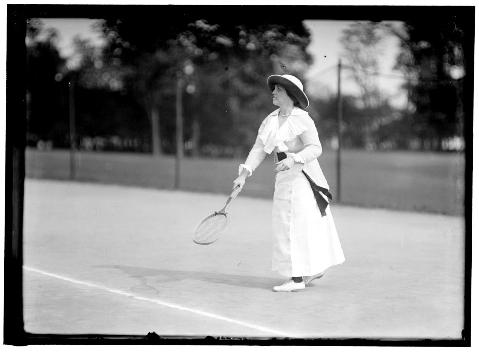 TENNIS TOURNAMENT LCCN2016864597