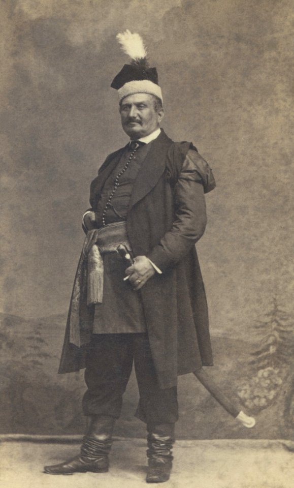 Teofil Ostaszewski w czapce gwardyjskiej