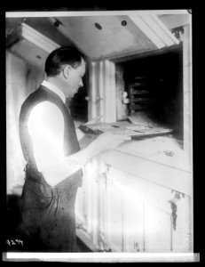 Testing seeds, Dept. Agrl., (Washington, D.C.) LCCN2016851528