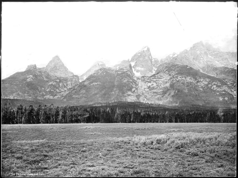 Tetons from the east. Wyoming - NARA - 517662