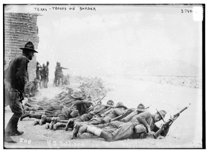 Texas - troops on border LCCN2014701192