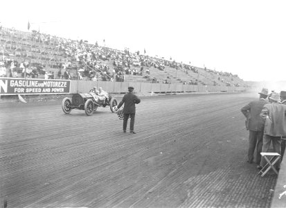 TF Barsby July 05 1915 Tacoma Speedway Borland G511102