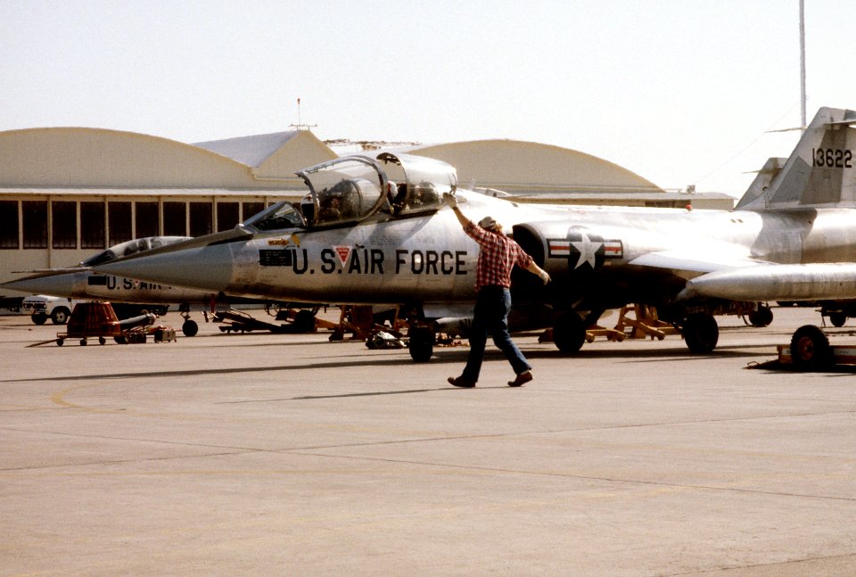 TF-104G LukeAFB Nov1982