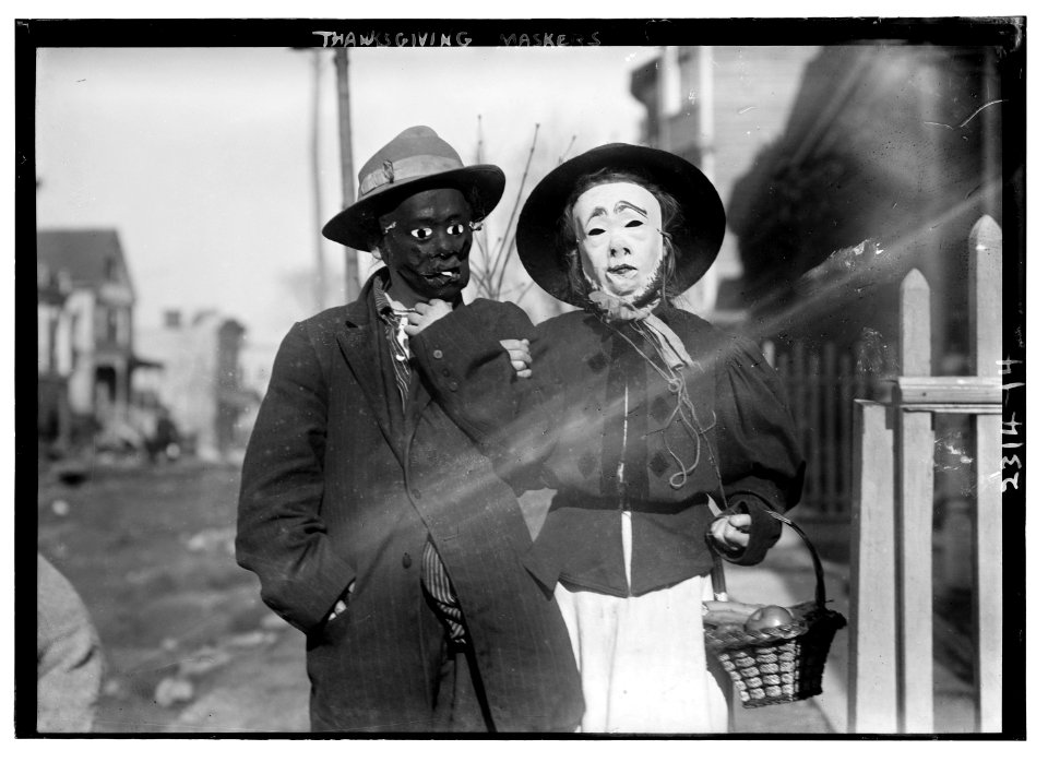 Thanksgiving Maskers LCCN2014689994