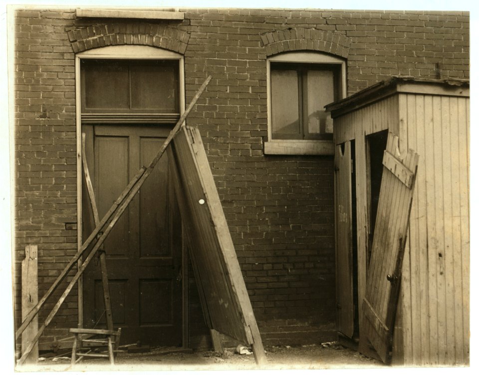 The 'Piedmont Hotel' where some of the boys from the Pool Room Branch sleep in hot weather. (See label 1351). LOC nclc.04641