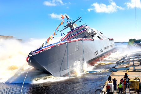 The 13th littoral combat ship, the future USS Wichita (LCS 13) launches sideways (29725271776) photo