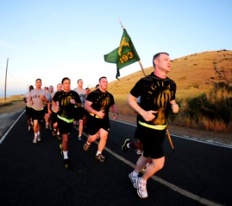 The 525th Military Police Battalion sunrise run 111213-N-RF645-041