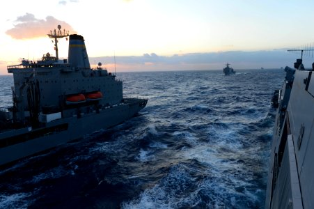 The amphibious transport dock ship USS Mesa Verde (LPD 19), right, conducts a replenishment at sea with the fleet replenishment oiler USNS John Lenthall (T-AO 189) in the Mediterranean Sea March 12, 2014 140312-N-BD629-026