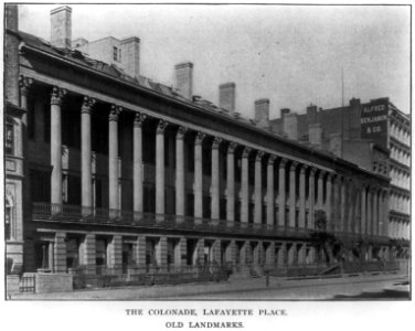 The Colonade, Lafayette Place, (New York City) LCCN2002711785