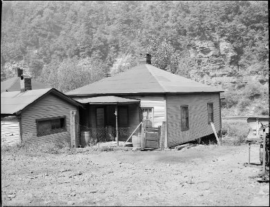 The Clabe Hicks house - NARA - 541050 photo