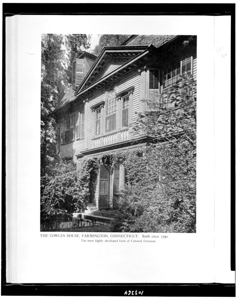 The Cowles House, Farmington, Connecticut. Built circa 1790. The most highly developed form of colonial entrance LCCN91783742