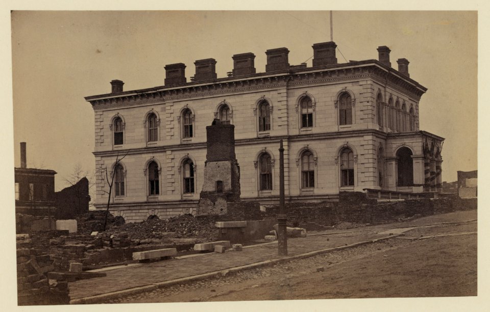 The custom house, Richmond, Va., Ap. 1865 LCCN2005684437