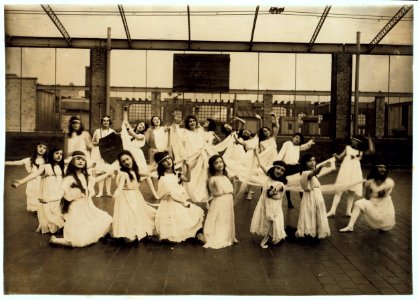 The dance of the Children of the Sunshine. (-4140- Miss Mackay's Pageant Children of Sunshine and Shadow as presented at Washington Irving High School. L.W. Hine. LOC nclc.05007