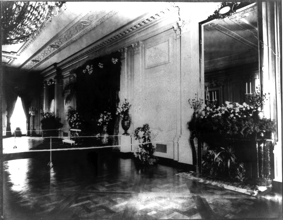 The East Room of the White House decorated for Alice Roosevelt's wedding, Feb 17, 1906. LCCN2016653123