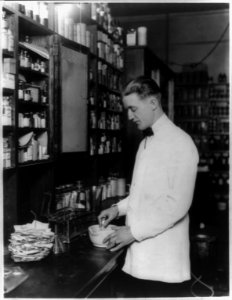 The drug clerk LCCN2002712838