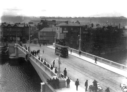 The Exe Bridge from Bridge St, Exeter (4786033)
