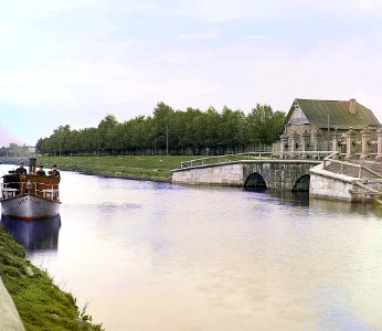 The floodgate at the third versta from the town of Shlisselburg 04400-04418v photo