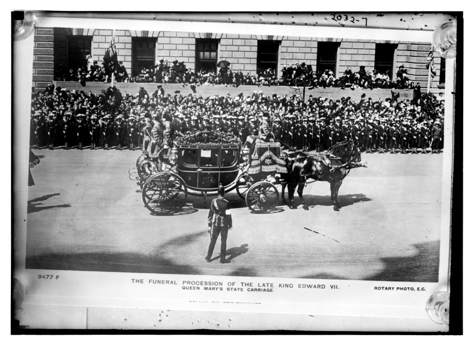 The funeral procession of the late King Edward VII. Queen Mary's State carriage. LCCN2014688198