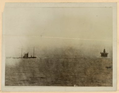 The German submarine, U-26, chasing and bringing up the Zaanstroom LCCN2012645859