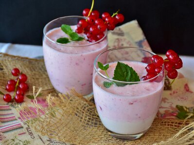 Drink berry shake milk beverage