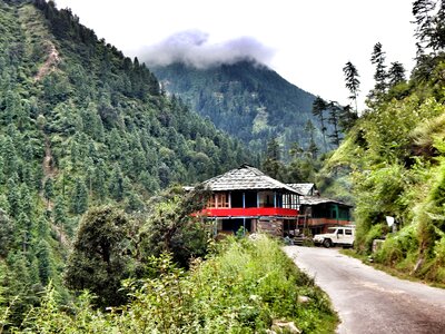 Himalayas mountains scenery photo