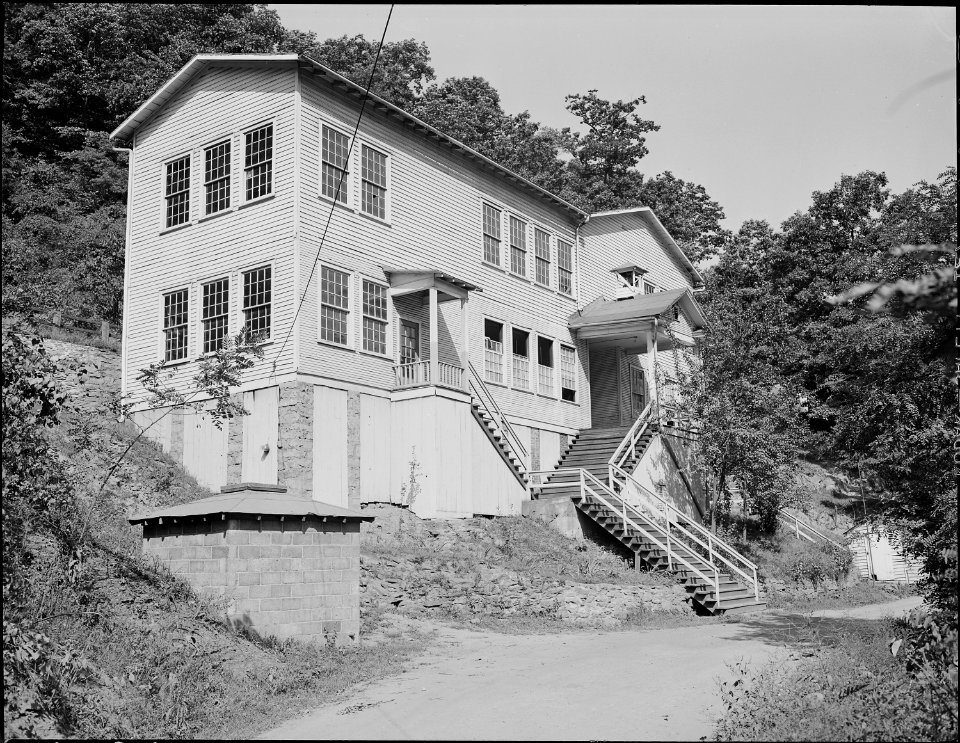 The grade school for chidren of this vicinity, this building is owned by the county and is not on coal company land.... - NARA - 540985
