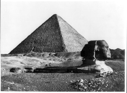 The Great Pyramid and the Sphinx, (Gezeh, Egypt) LCCN2004668278