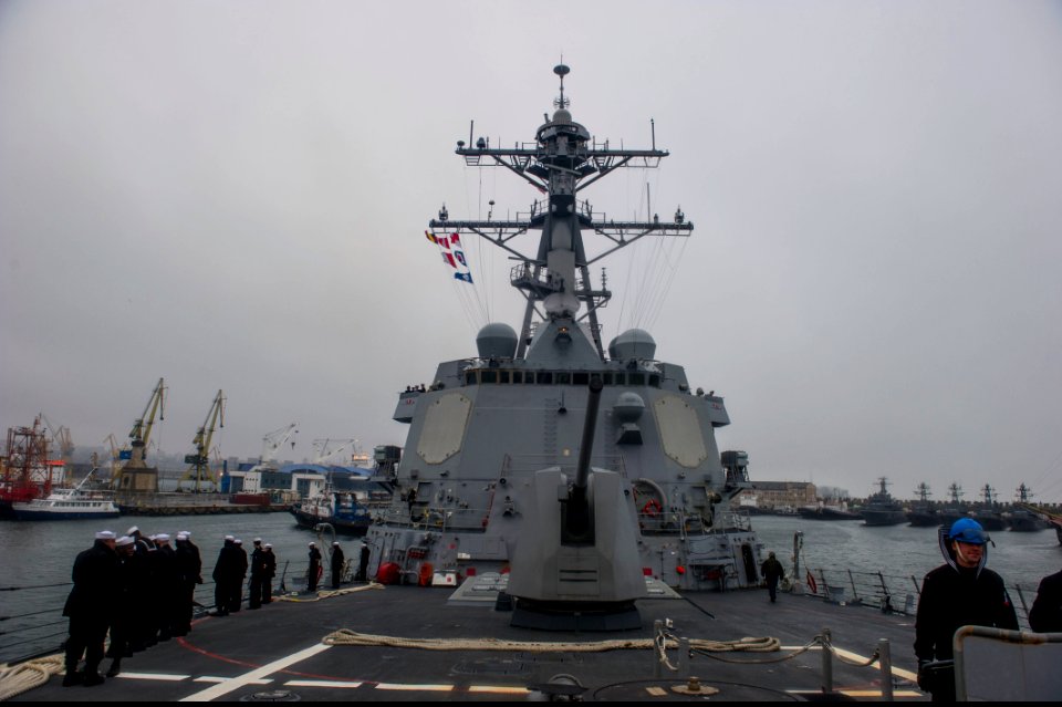 The guided missile destroyer USS Truxtun (DDG 103) prepares to pull into Constanța, Romania, March 8, 2014 140308-N-EI510-255