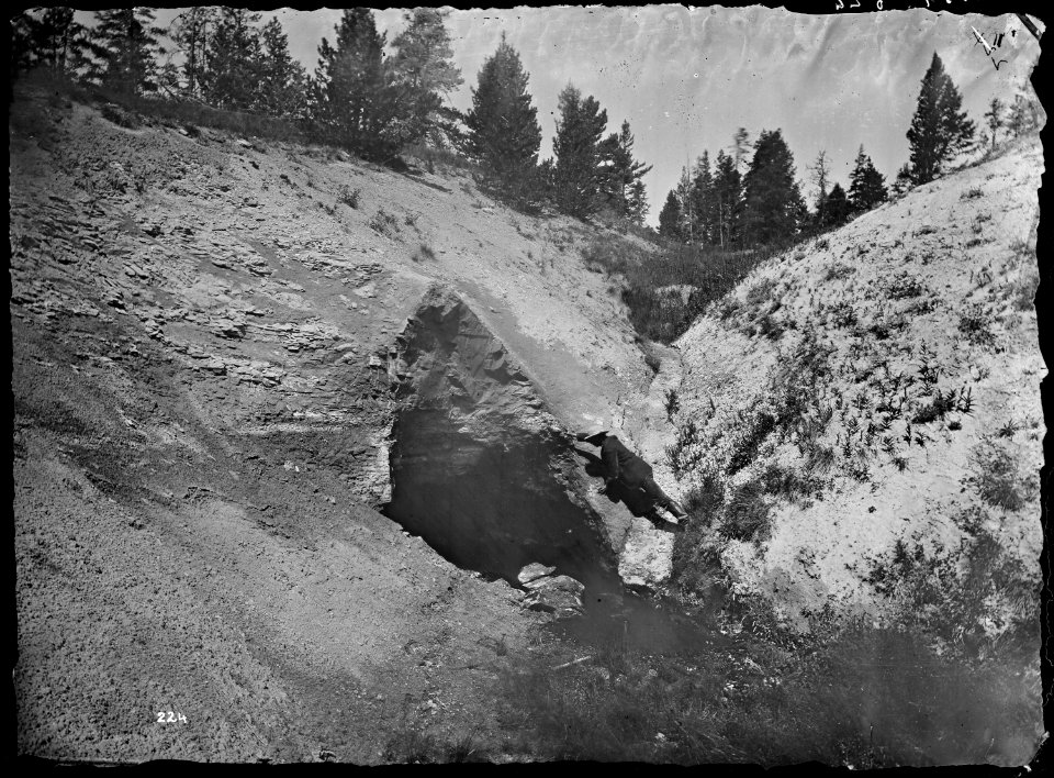 The Grotto Spring, about 2 miles above Crater Hills, Yellowstone. - NARA - 516684