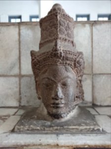 The Head of Male Deity Statue 419