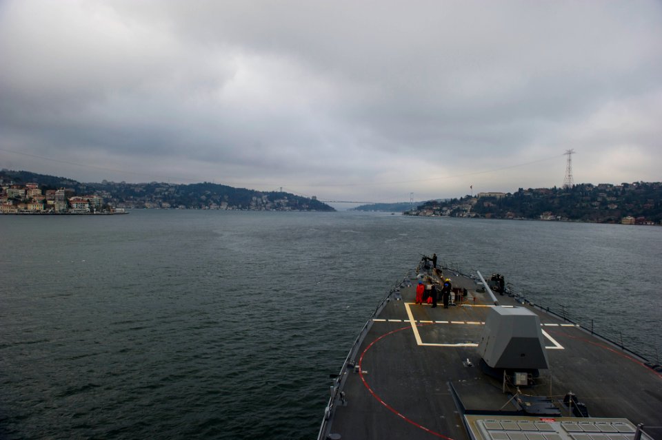 The guided missile destroyer USS Truxtun (DDG 103) transits the Bosphorus strait March 7, 2014 140307-N-EI510-174