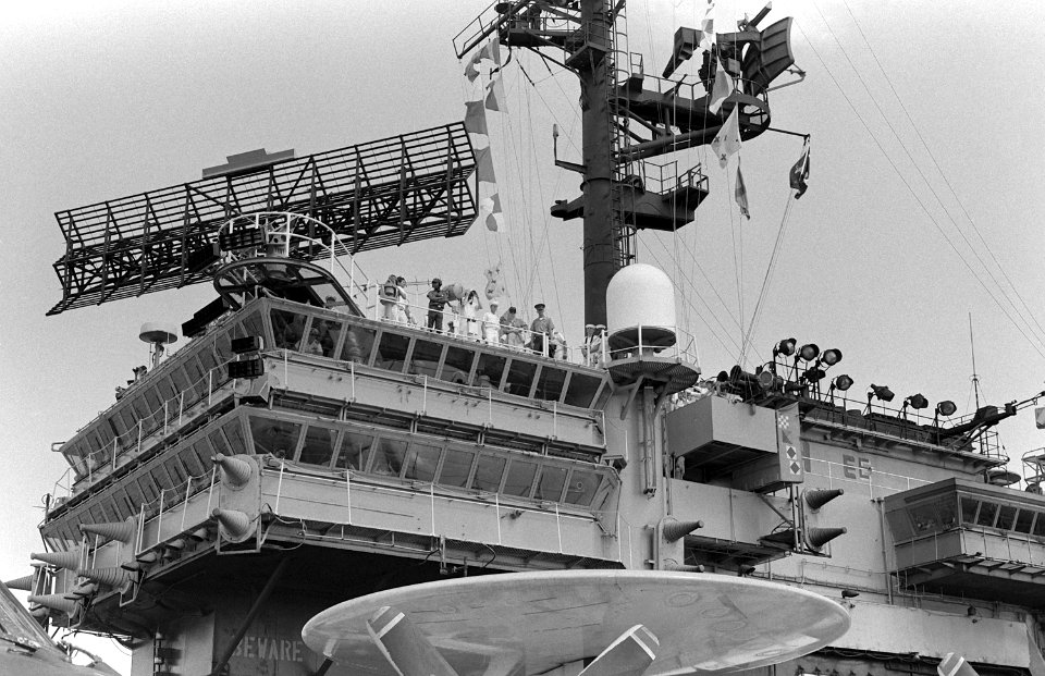 The island of USS Kitty Hawk (CV-63) Pearl Harbor DNSN8200162 1981-04-15