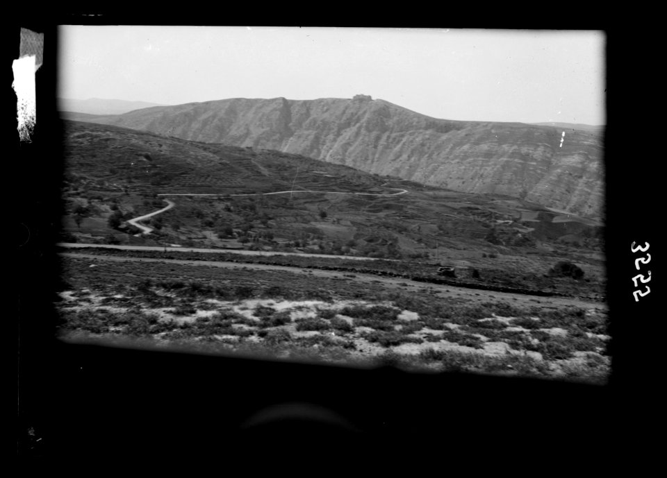 The Jordan Valley north of Lake Galilee. Belfort Castle showing Sidon road and Litany Gorge LOC matpc.15405