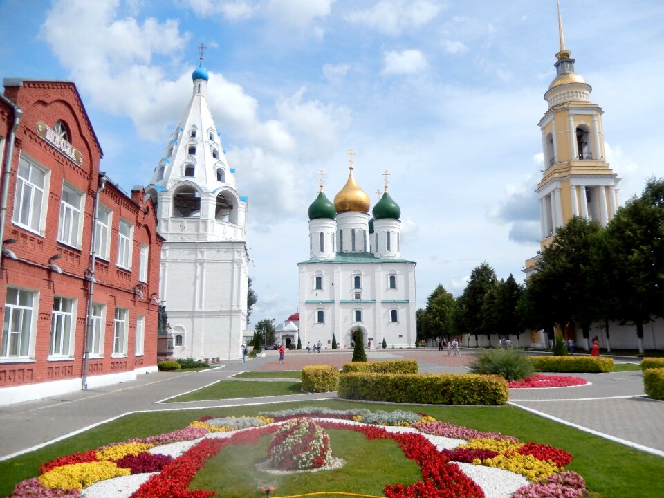 Bell golden dome russia