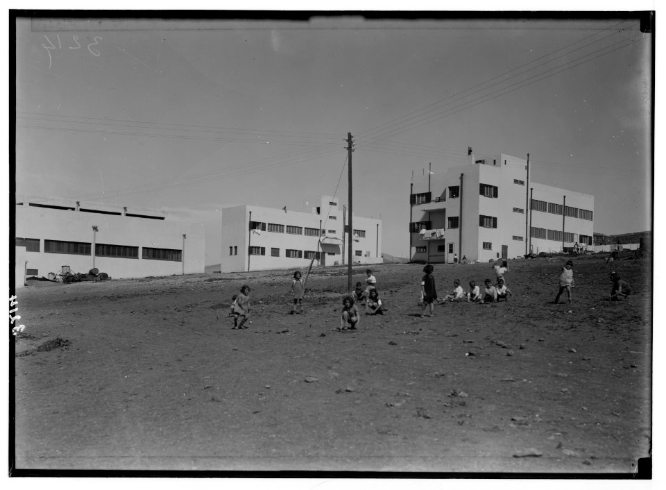 The Keren Hayesod. Agricultural colonies on Plain of Esdraelon. (Ein Harod). Childrens' home. Communal creche. LOC matpc.02696