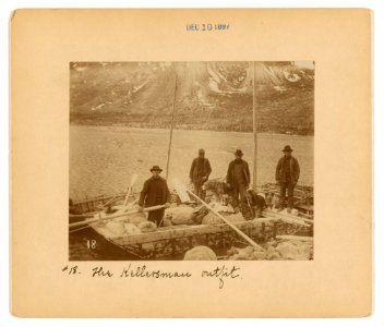 The Kellersman outfit LCCN2005680642