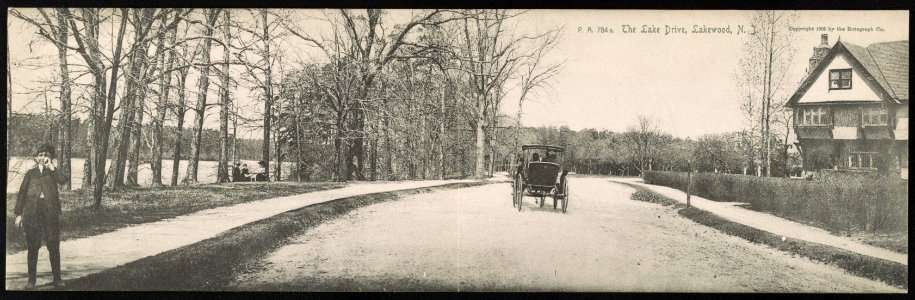 The Lake Drive, Lakewood, N. J. LCCN2013646527