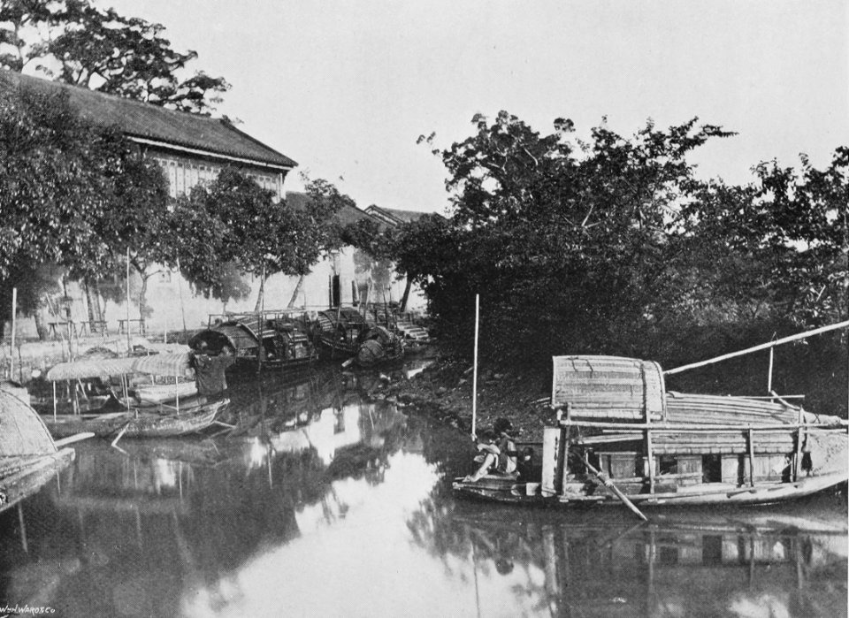 The Kwangtung Slipper-Boat