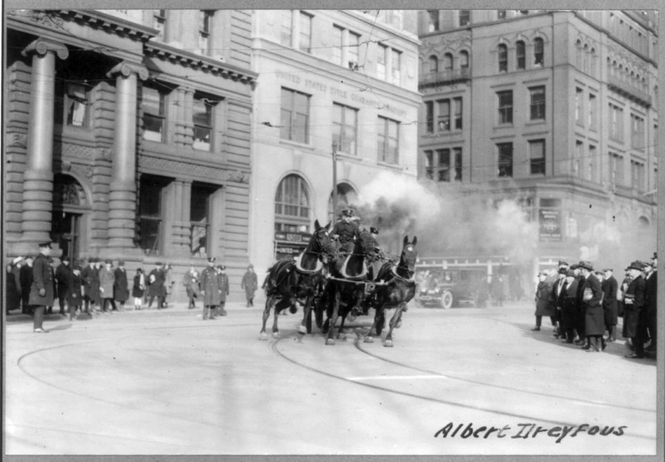 The last of the Horses Engine Co. 205, New York Fire Department LCCN2005689017