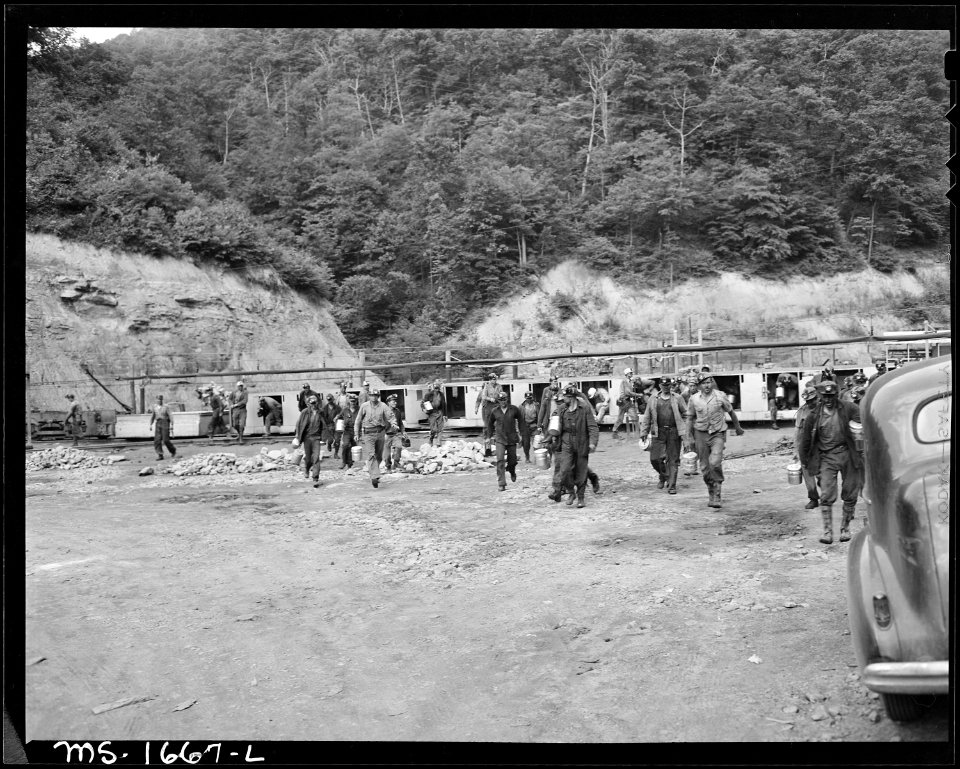 The man trip unloads at end of morning shift. Koppers Coal Divsion, Kopperston Mine, Kopperston, Wyoming County, West... - NARA - 540900