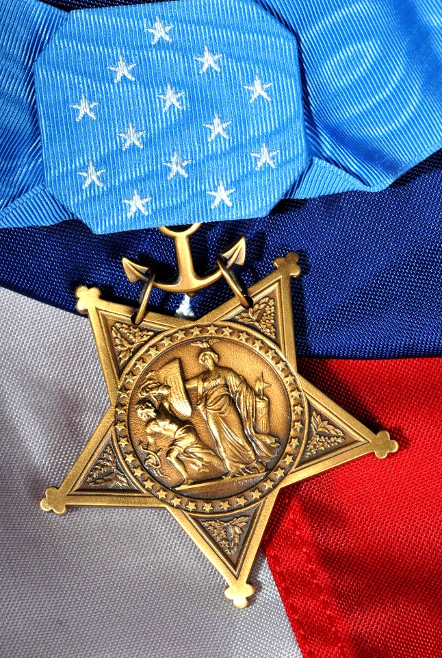 The Medal of Honor will be awarded to Senior Chief Special Warfare Operator (SEAL) Edward C. Byers Jr. (24980798490)