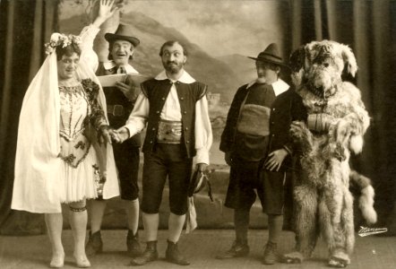 The marriage ceremony from Fiddle Dee Dee Dated Dec 1902 (SAYRE 12486)
