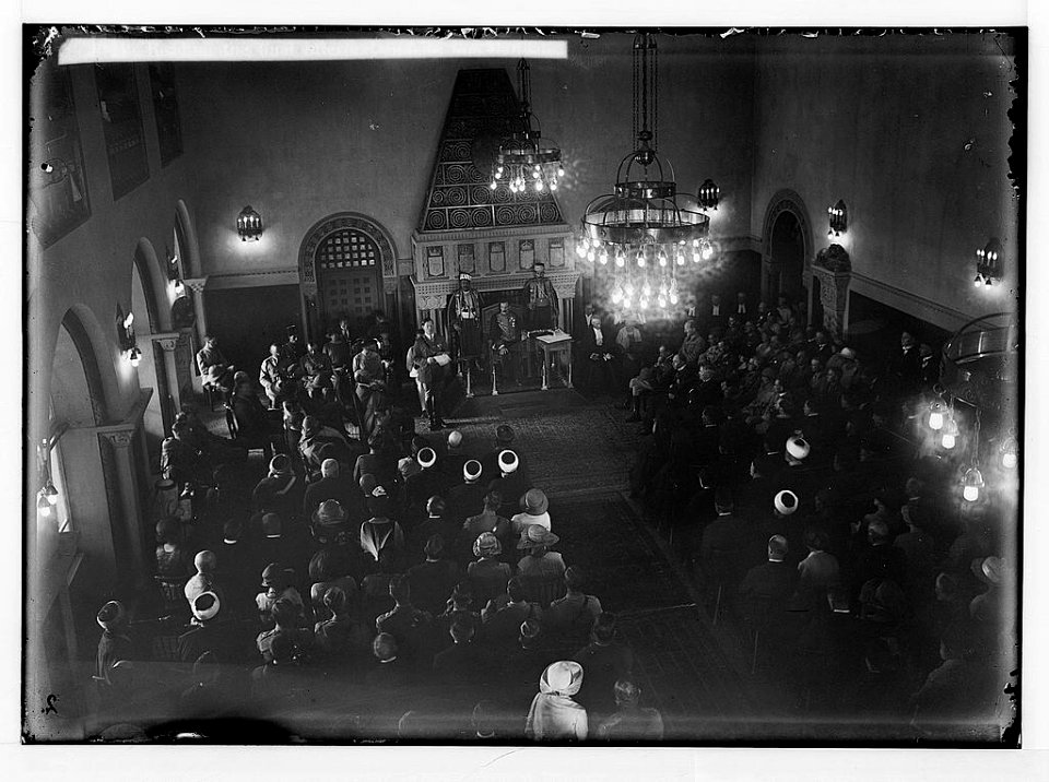 The new era in Palestine. The arrival of Sir Herbert Samuel, H.B.M. high commissioner, etc. Reading the final interpretation of the Mandate. LOC matpc.02292