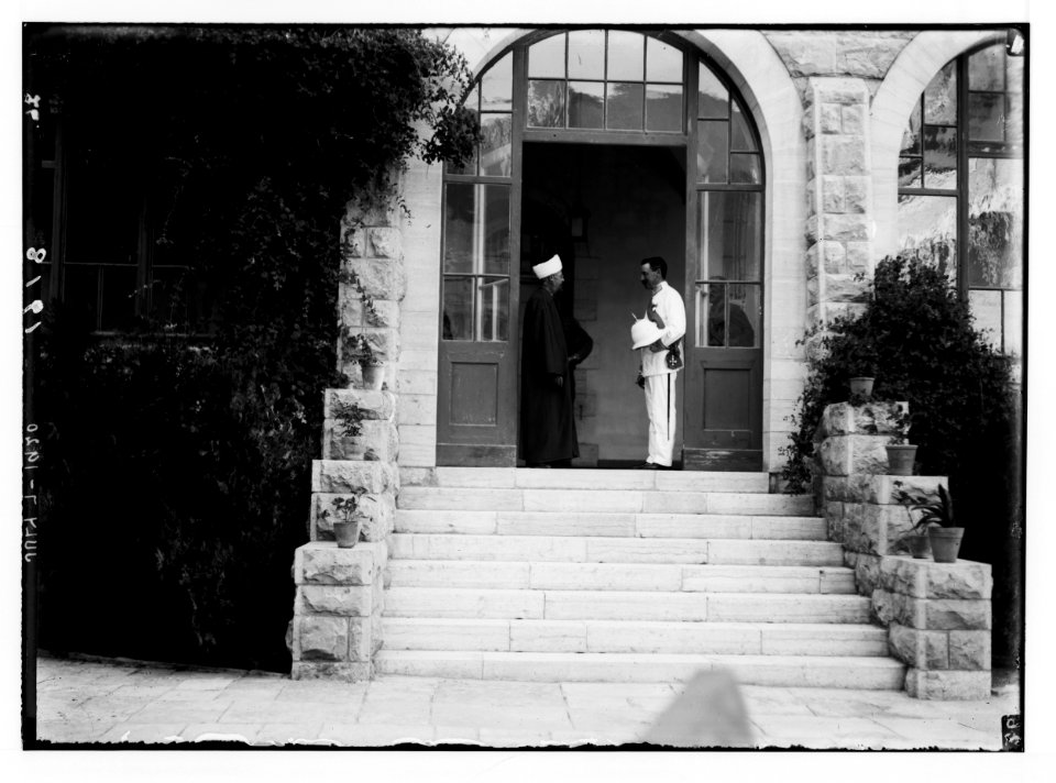 The new era in Palestine. The arrival of Sir Herbert Samuel, H.B.M. high commissioner, etc. Sir Herbert Samuel, greeting the grand mufti. LOC matpc.02288