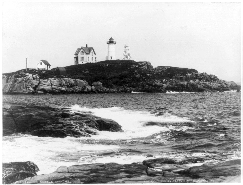 The Nubble, York, Me. LCCN2002699591