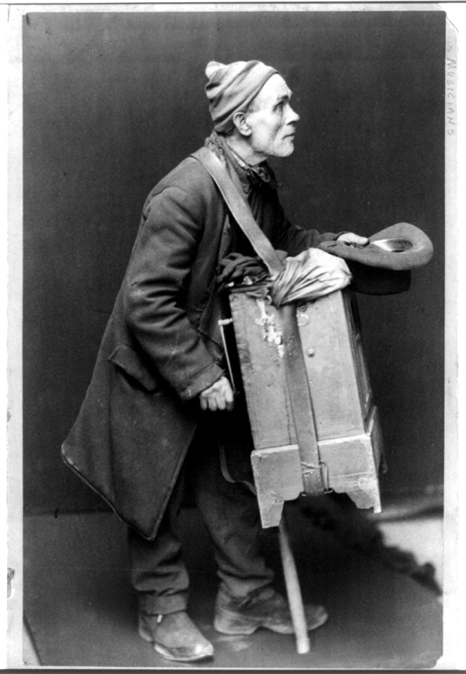 The organ grinder, No. 1 LCCN2013646373