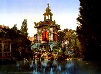 The Palace Lumineux, Exposition Universal, 1900, Paris, France photo